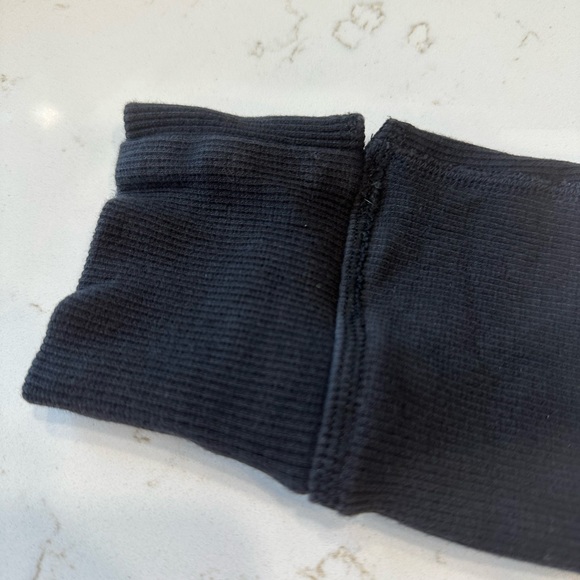 Lululemon stirrup Leggings - Picture 5 of 9